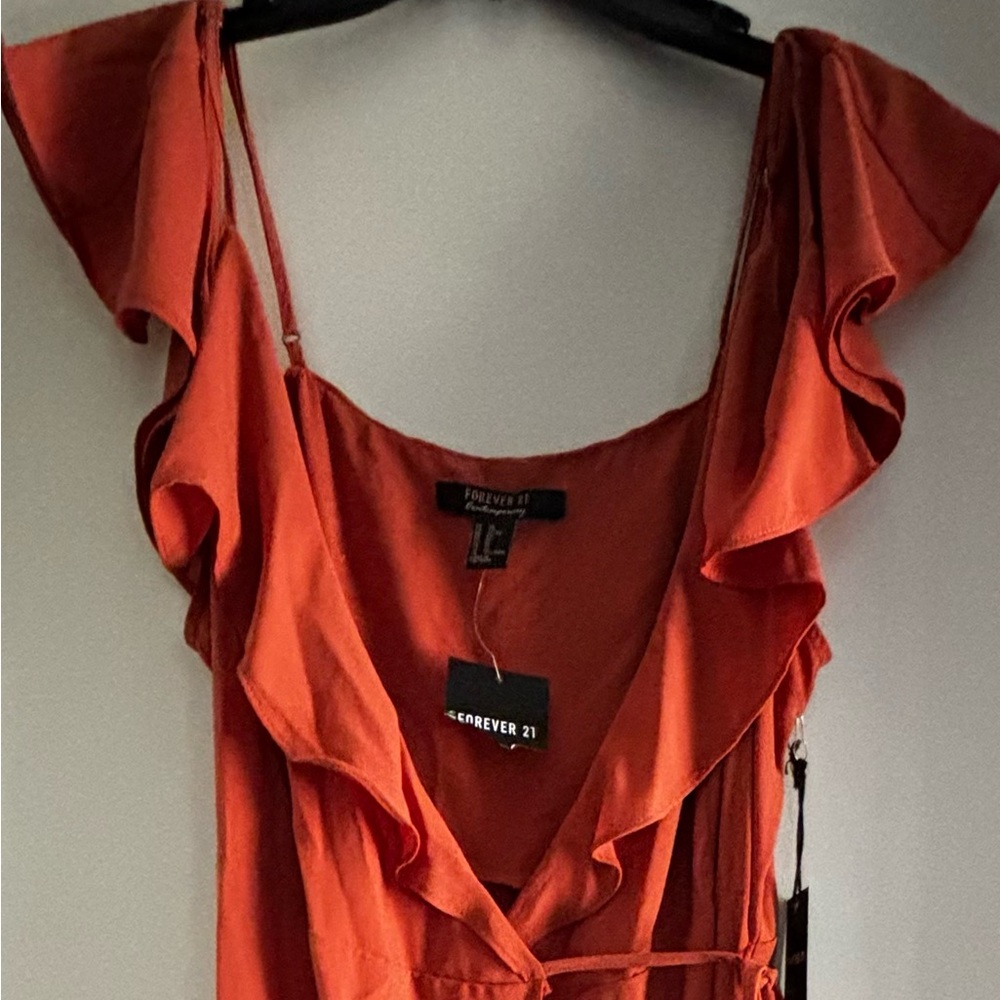 Forever 21 Open-Shoulder Wrap Dress
Size XL